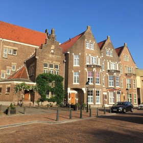 Ambassade Arena Aparthotel