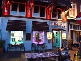 Jorplace Beach Hostel