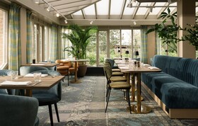 Carlton Oasis