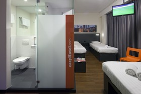 easyHotel Den Haag City Centre