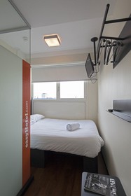 easyHotel Den Haag City Centre