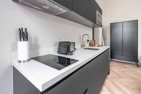 Limehome Den Haag Keizerstraat