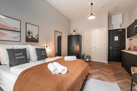 Limehome Den Haag Keizerstraat