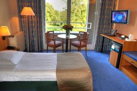 Hotel Mitland Utrecht BV
