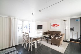 Solsiden Brygge Rorbuhotel