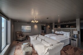Henningsvaer Bryggehotell By Classic Norway Hotels