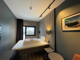 Arctic Sea Hotel