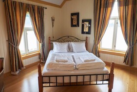 Sandtorgholmen Hotel