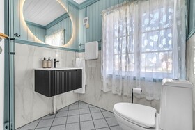 Sandtorgholmen Hotel