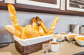 Home Hotel Helma