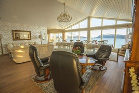 Arctic Panorama Lodge