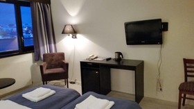 Vardo Hotel