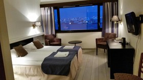 Vardo Hotel