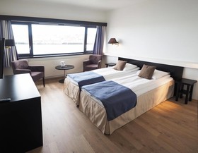 Vardo Hotel