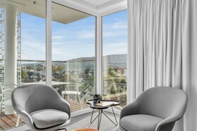 Lux Hotel