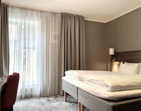 Karl Johans Gate 35