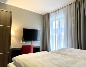 Karl Johans Gate 35