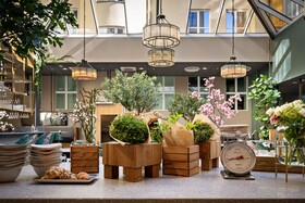 Karl Johans Gate 35