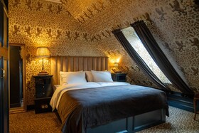 Hotel Charmante