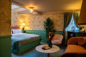 Hotel Charmante
