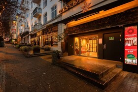 Ole Bull Hotel & Apartments