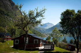 Grande Hytteutleige Og Camping