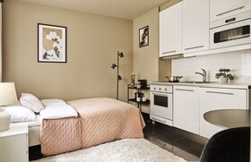 Staysville A City Center