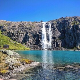 Bremanger Fjord Hotell