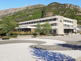 Bremanger Fjord Hotell