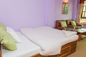 Swastik Guest House