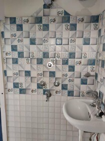Shiva Guest House