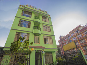 Hotel Magnificent by OYO