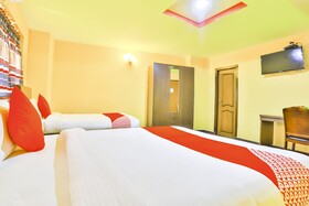 Hotel Malaya by OYO Rooms