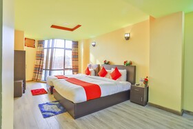 Hotel Malaya by OYO Rooms
