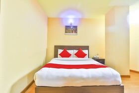 Hotel Malaya by OYO Rooms