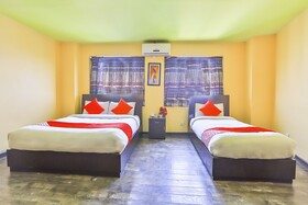 Hotel Malaya by OYO Rooms