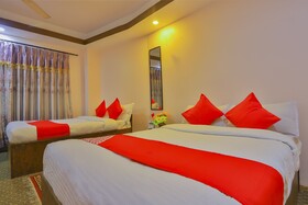 Hotel Shree Guru by OYO Rooms
