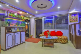 Hotel Shree Guru by OYO Rooms
