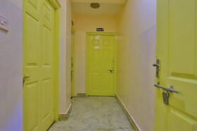 Hotel Shree Guru by OYO Rooms