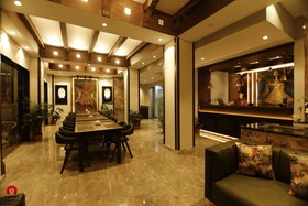 Lakhey Hotel