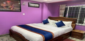 Siddhi Binayak Hotel