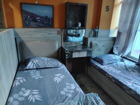 Sara's Backpackers Hostel