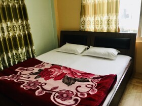 Sara's Backpackers Hostel
