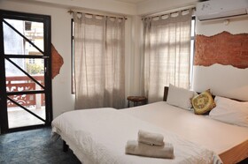 Mulmi House