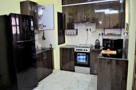 Tanani Newa Home