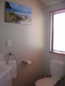Bowentown Motels & Holiday Park