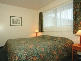 Coromandel Court