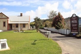 Coromandel Court
