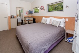 Hot Water Beach Top 10 Holiday Park