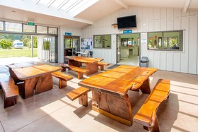 Hot Water Beach Top 10 Holiday Park